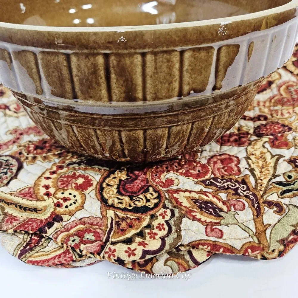 Vtg Reversible Placemats Set / 4 Scalloped Floral Cottagecore Quilted Table Mats